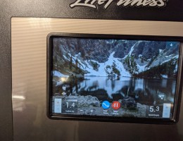 Treadmill screen